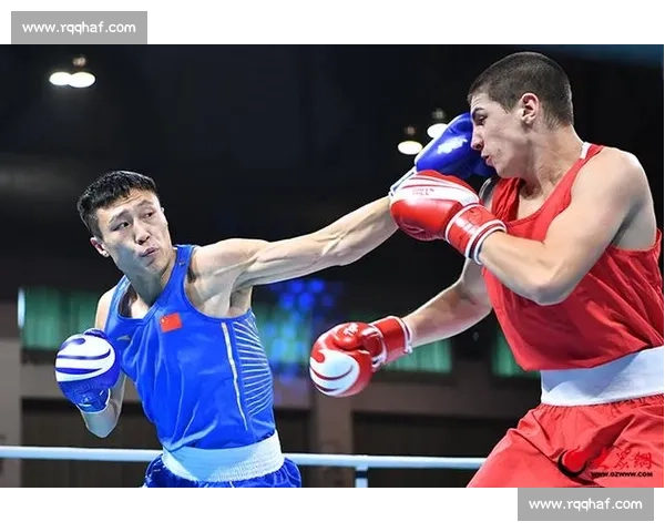 巅峰对决之夜拳击比赛见证力量速度与意志的终极较量荣耀梦想擂台